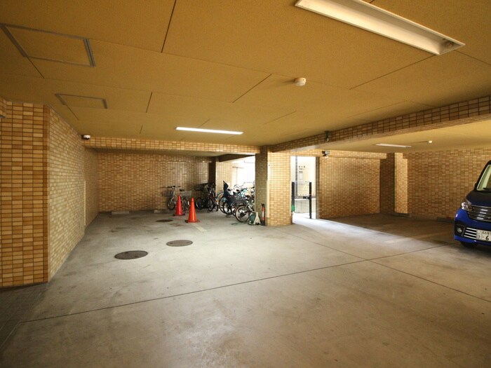 WIN大須の物件外観写真