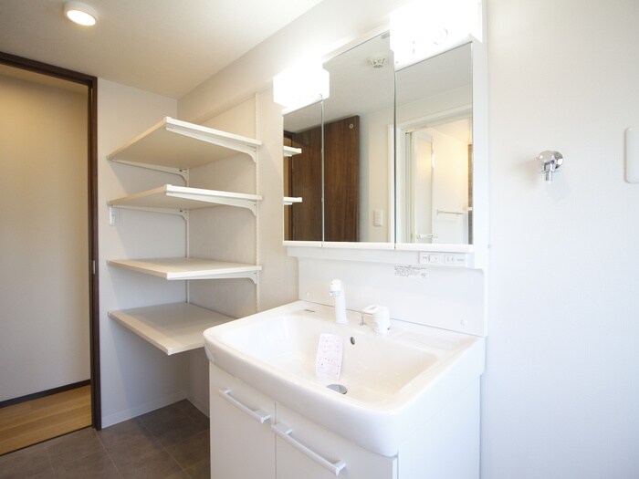 ハピネス関の物件内観写真