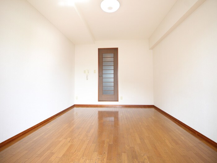 ラ・メゾン・メルヴェイユの物件内観写真