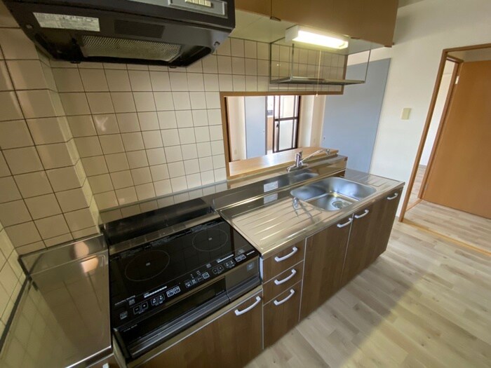 サンメゾン芳野の物件内観写真