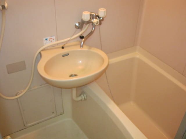 アヴェニュ－高畑の物件内観写真