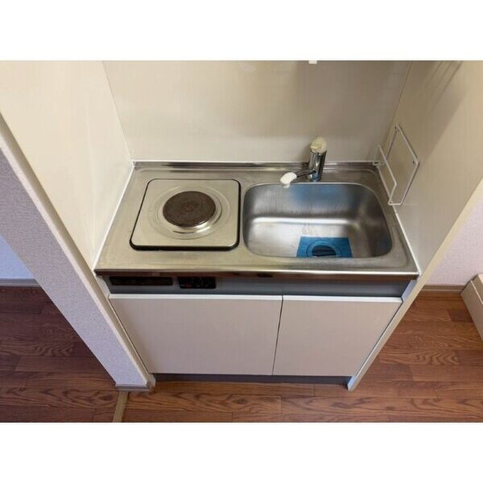 アヴェニュ－高畑の物件内観写真