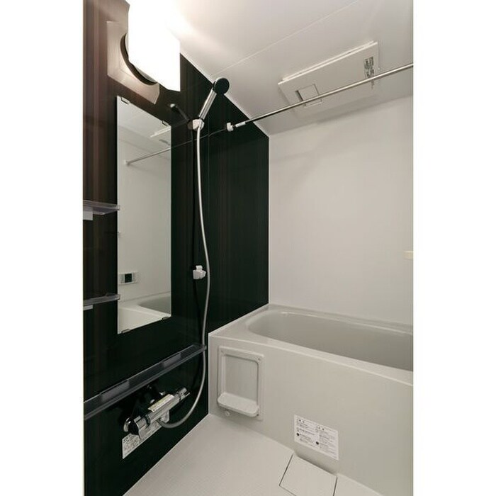 ジュネス稲葉地町の物件内観写真