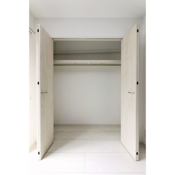 ジュネス稲葉地町の物件内観写真