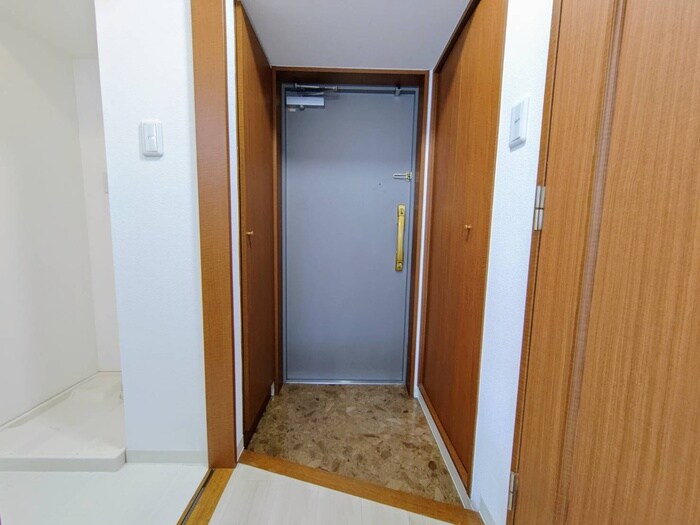 フロ－ラル泉の物件内観写真