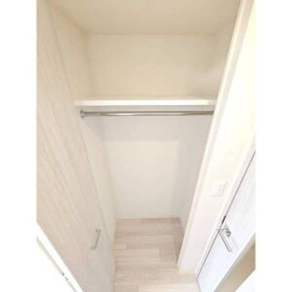 ﾃﾞｨｱﾚｲｼｬｽ名古屋浄心（1302）の物件内観写真