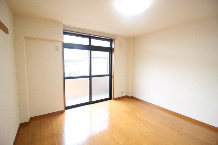 キャッスル牧　Bの物件内観写真