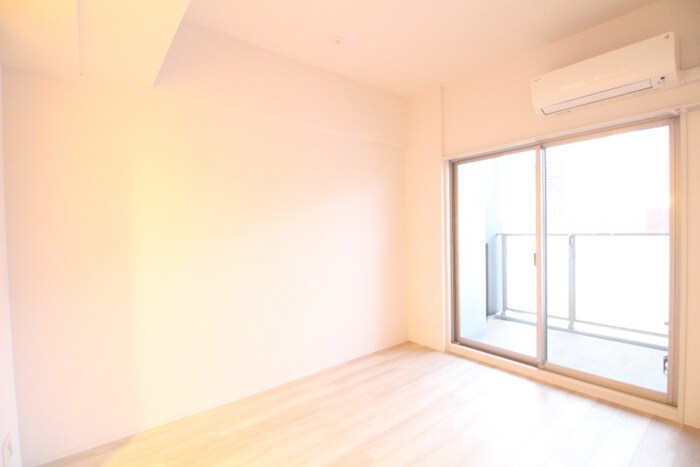 エスリード上前津LIVIAの物件内観写真