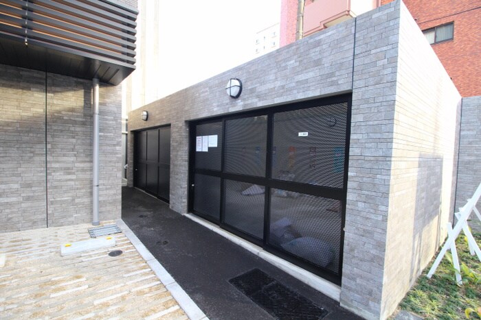 エスリード上前津LIVIAの物件外観写真