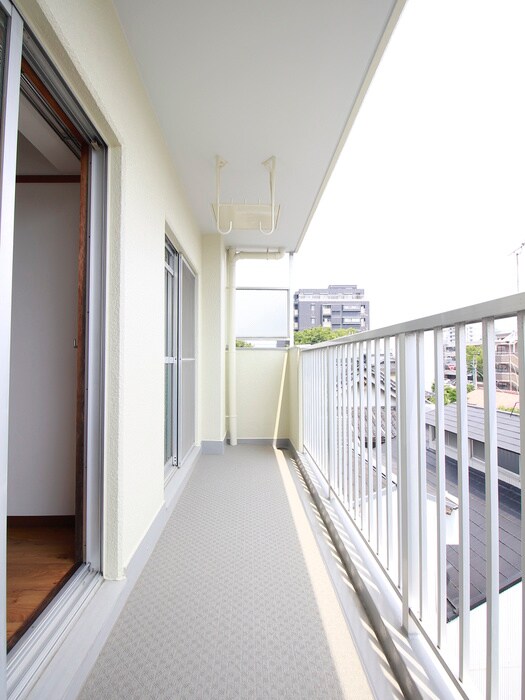 岡田マンションの物件内観写真