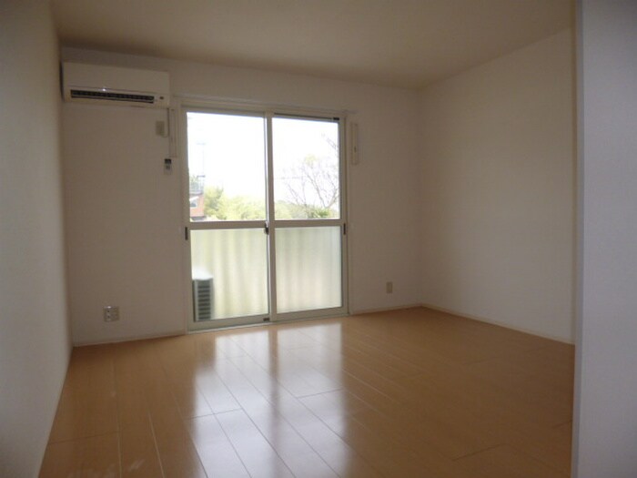 グランシャリオ花本の物件内観写真