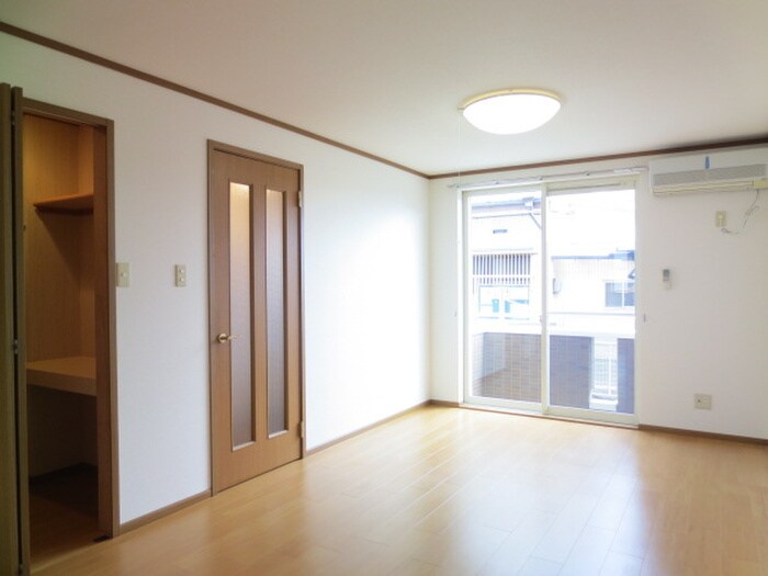 ハ－フ・ム－ンの物件内観写真