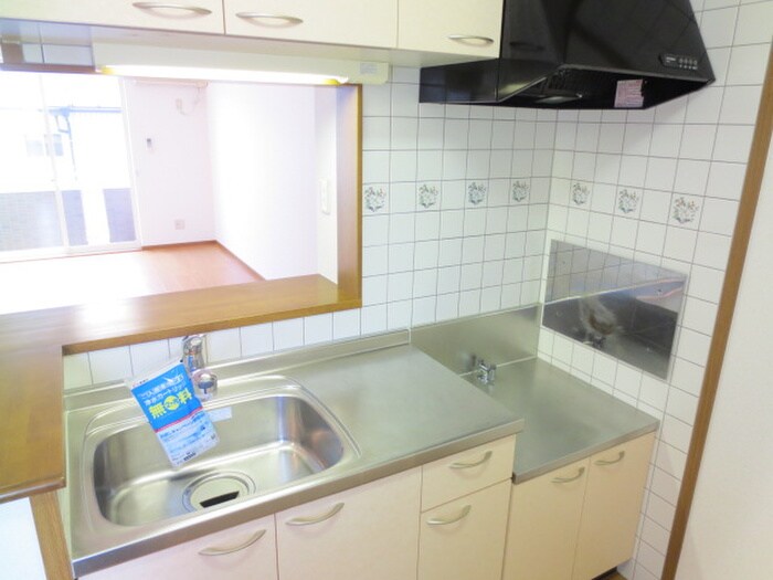 ハ－フ・ム－ンの物件内観写真