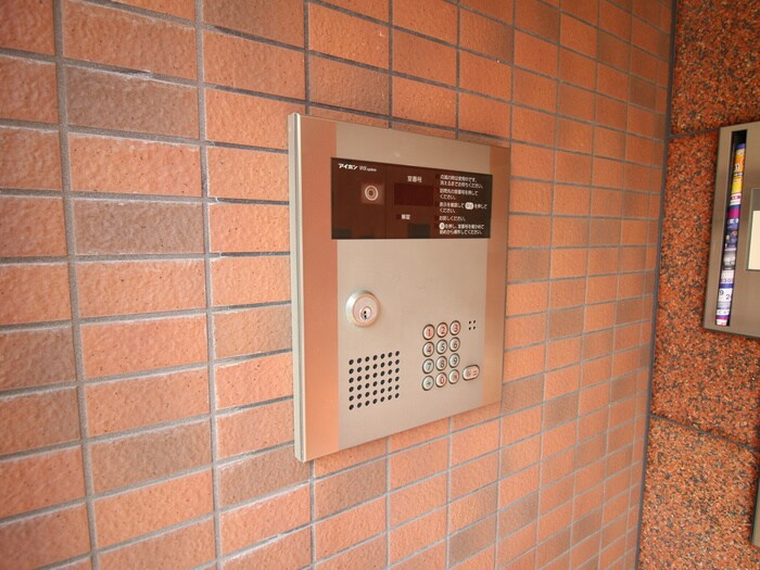 ヴィレッジFの物件外観写真