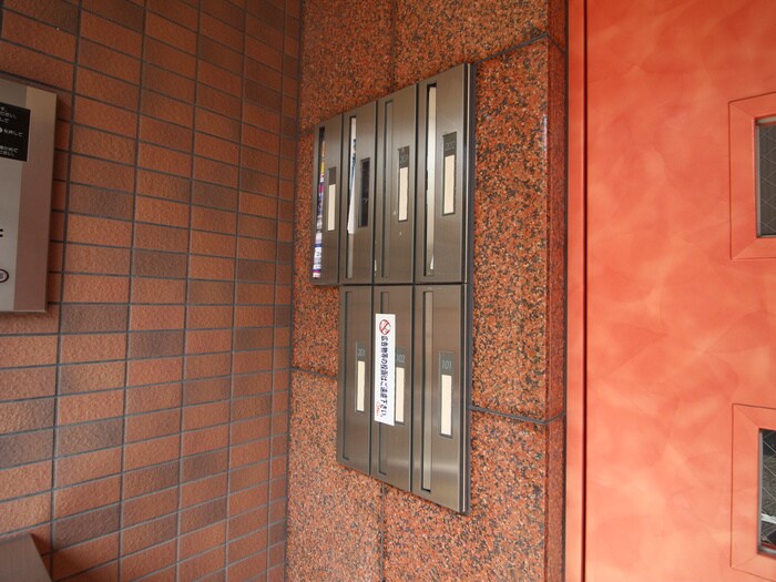 ヴィレッジFの物件外観写真