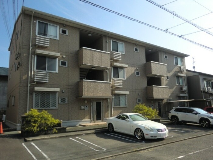 シャンポ－ル小碓の物件外観写真