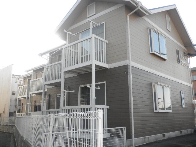 ハイツフロ－ラの物件外観写真