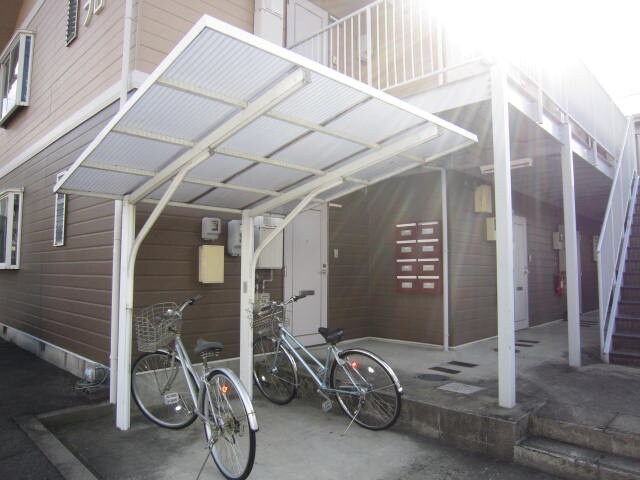 ハイツフロ－ラの物件外観写真