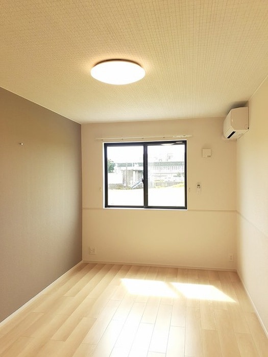 メゾン　カルムの物件内観写真