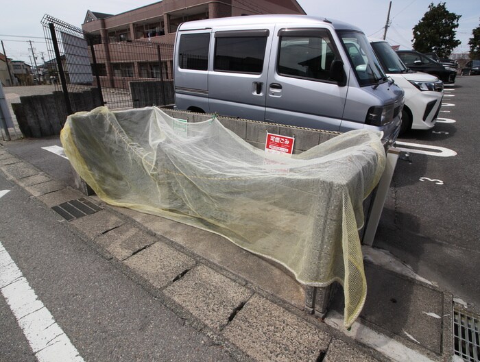 Annex Pairの物件外観写真