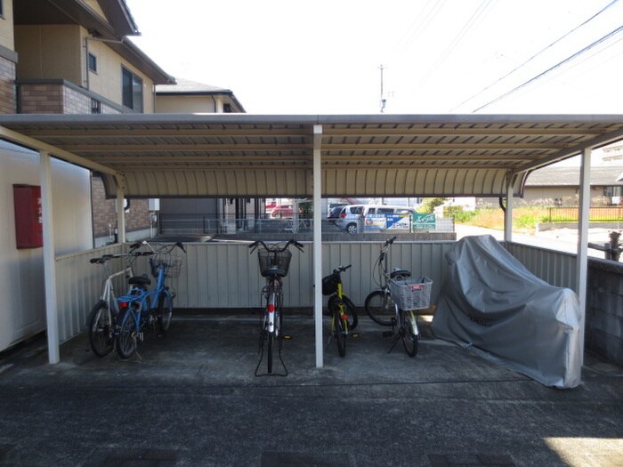 パ－クハイムの物件外観写真