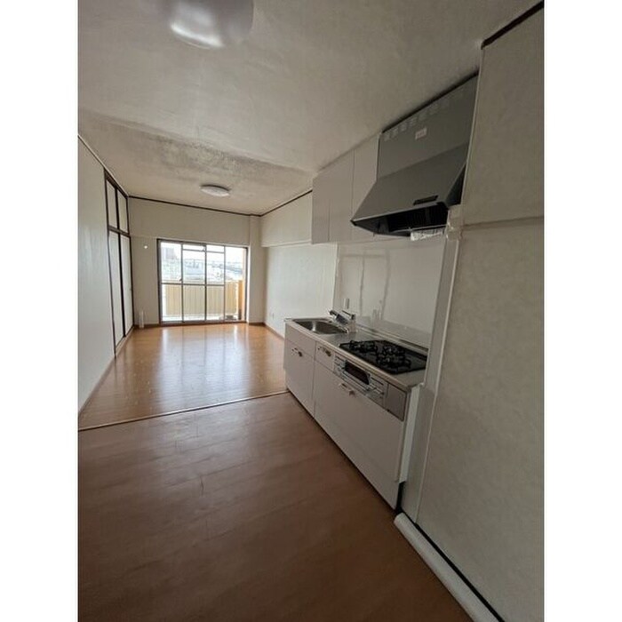 第一南陽ハイツ（702）の物件内観写真