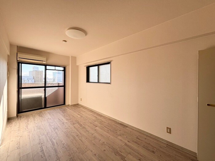 ラ・セプティマ鶴舞の物件内観写真