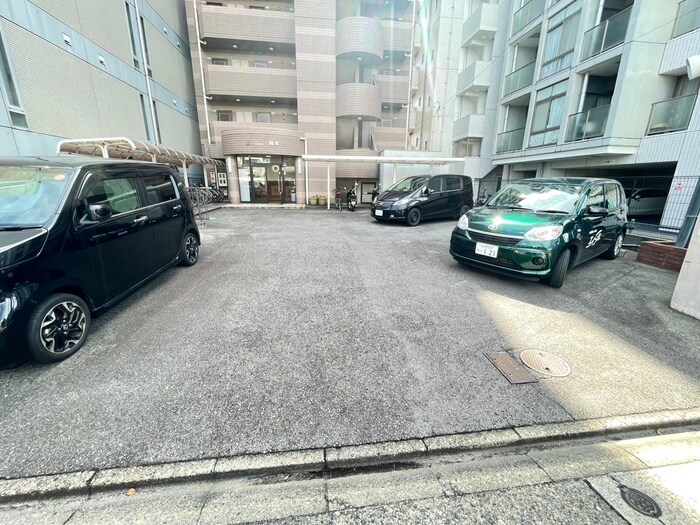 ラ・セプティマ鶴舞の物件外観写真