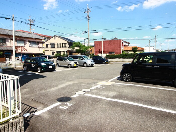 セジュ-ルマエダⅠの物件外観写真