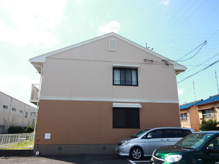 セジュ-ルマエダⅠの物件外観写真