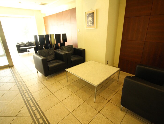 丸の内セントラルハイツの物件外観写真