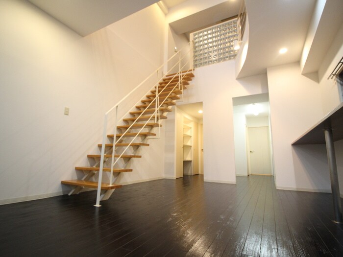 丸の内セントラルハイツの物件内観写真