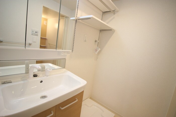 アニメート泉の物件内観写真