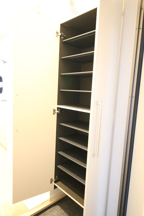 アニメート泉の物件内観写真