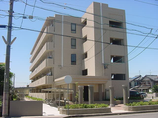 ザ・ウイングＳの物件外観写真