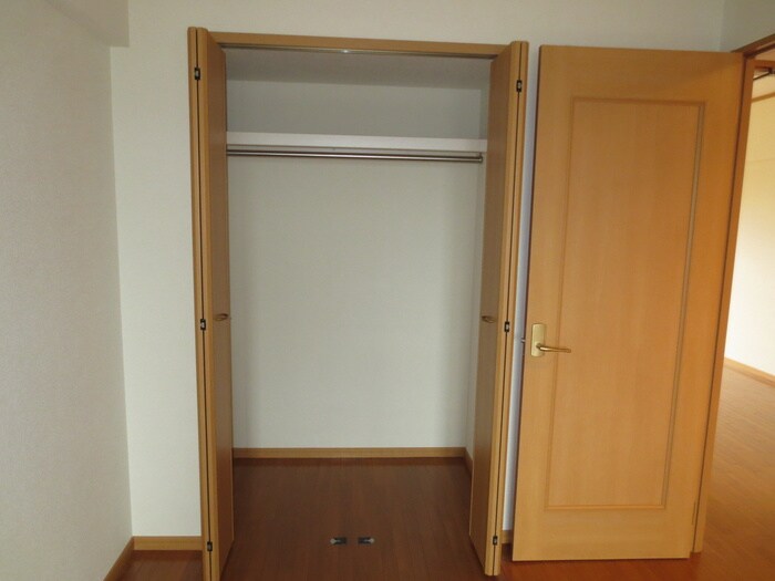 ザ・ウイングＳの物件内観写真