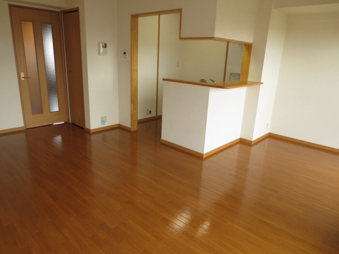 ザ・ウイングＳの物件内観写真