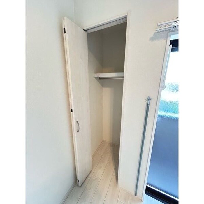 ﾊｰﾓﾆｰﾃﾗｽ上石川町ＶＩの物件内観写真