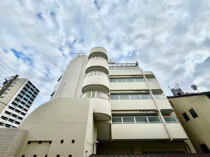 ソレイユ生駒の物件外観写真