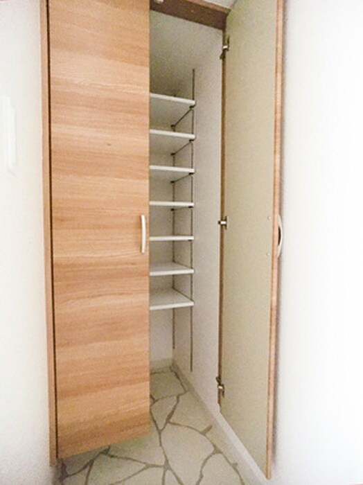 ウィステリア東春田の物件内観写真