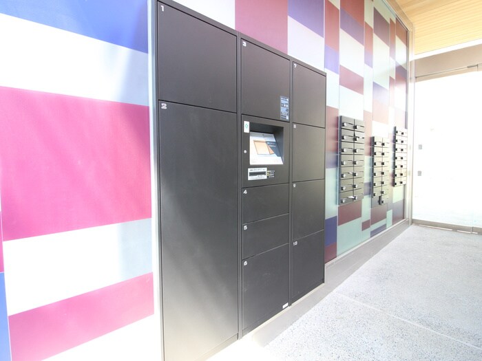 SPACE CUBE HONJINの物件外観写真