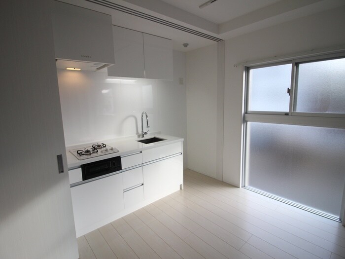 SPACE CUBE HONJINの物件内観写真