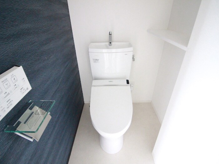 SPACE CUBE HONJINの物件内観写真