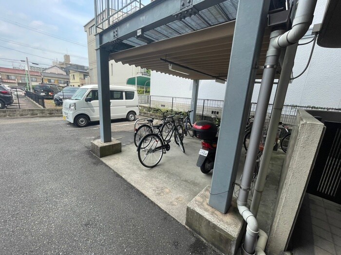 フェリークジュールの物件外観写真