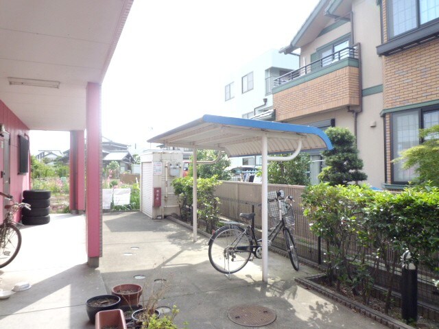 アップルハウスⅡの物件外観写真