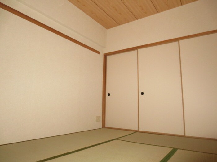 レジデンス泉の物件内観写真