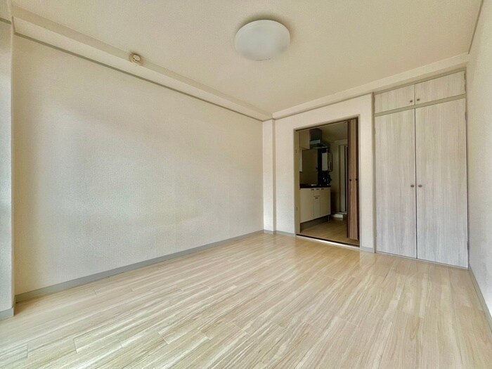 メゾン一番舘の物件内観写真