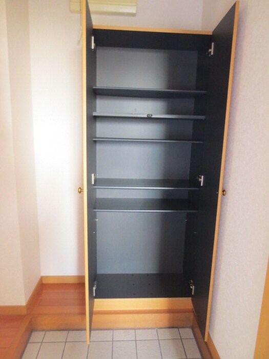 ファミーユ戸田の物件内観写真