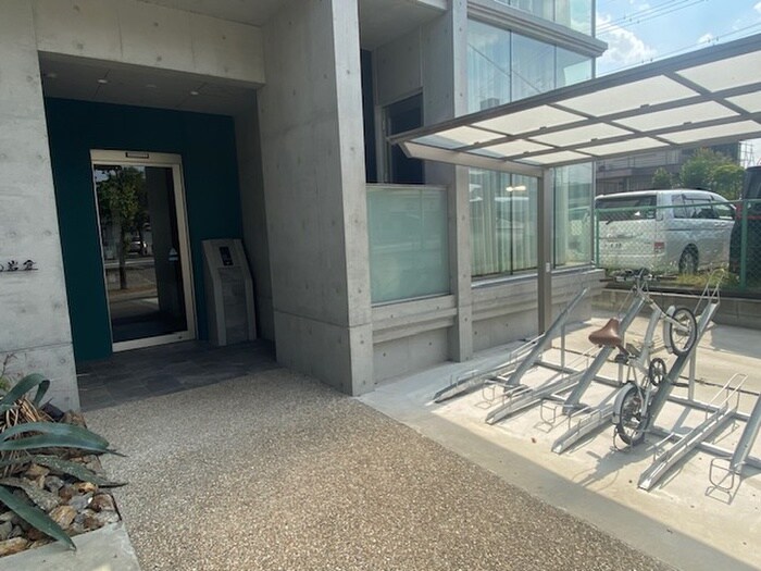 Casa Largo 岩倉の物件外観写真