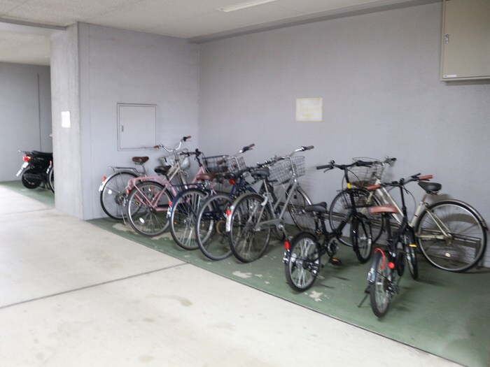 レインボ－ピア八熊の物件外観写真